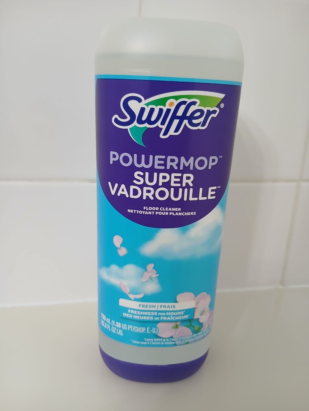 NEW Swiffer Power Mop Floor Cleaner